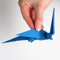 Синий дракончик из бумаги. Оригами. Шаг 33