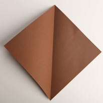 Собака оригами. Как сложить из бумаги терьера. Шаг 1