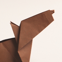 Собака оригами. Как сложить из бумаги терьера. Шаг 17
