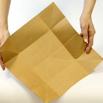 Граненая подарочная коробочка своими руками: оригами. Шаг 2
