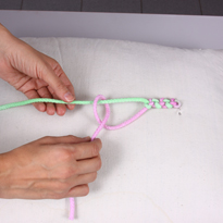 Макраме: плетение цепочки. Шаг 1
