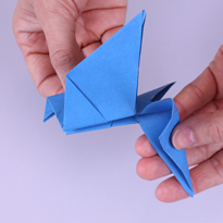 Летящий голубь. Оригами. Шаг 9